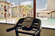 Chalé em Santo Amaro - Chalé Luís Felipe com Piscina, Academia e Mirante