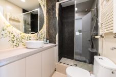 Apartamento em Madrid - Encantador piso de 2 dormitorios con vistas a la ciudad- Madrid .Temporal