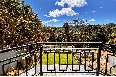 Casa em Campos do Jordão - Chalé de Inverno em Campos com Lareira e Jacuzzi