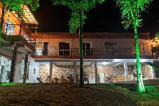 Casa em Mairinque - Chácara Pet-Friendly c Piscina, Jogos e Wi-fi