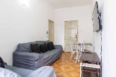 Apartamento em Praia Grande - Apto Pet-Friendly a 400m da Praia do Boqueirão