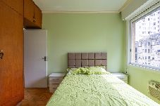 Apartamento em Porto Alegre - Apartamento c 2 Quartos no Centro Histórico