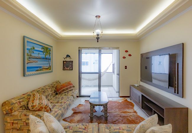 Apartamento em Balneário Camboriú - Apto c Churrasqueira e Garagem 300m da praia