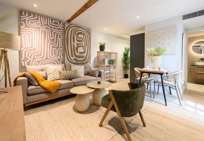 Apartamento em Madrid - Acogedora vivienda en La Latina, una de las zonas más emblemáticas del centro de Madrid.Temporal