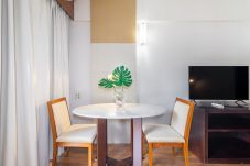 Estúdio em São Paulo - Apart Hotel com Hidro, Academia e sauna