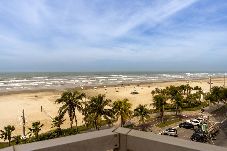 Apartamento em Praia Grande - Apto Beira-mar c/ Vista Lateral e Garagem