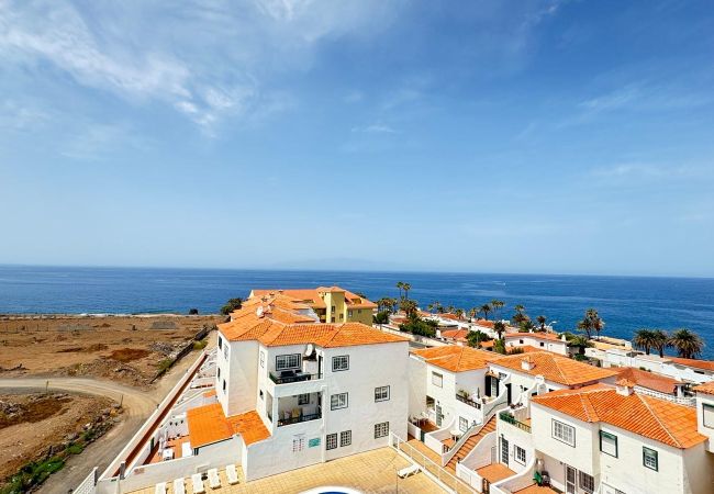 Apartamento em Guía de Isora - Relax & Unwind in Sunny Guía de Isora