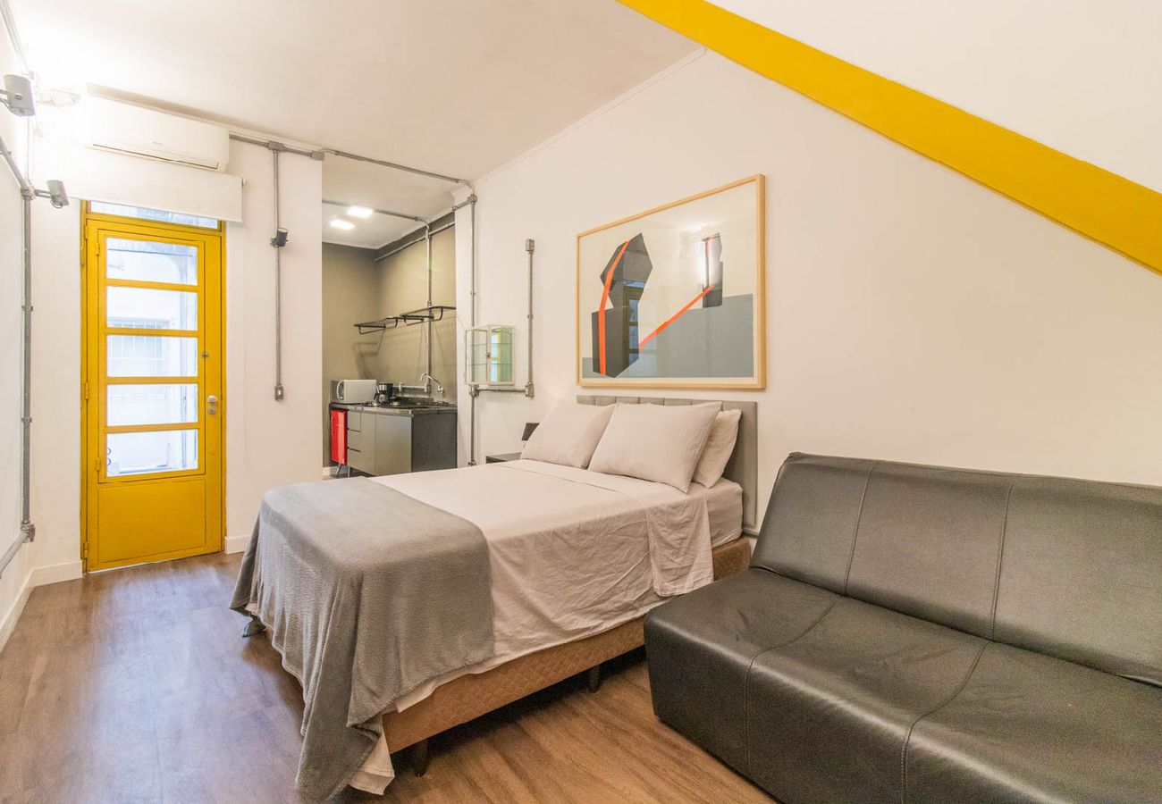 Apartamento em Porto Alegre - Loft c Ar-condicionado e Smart Lock - Cidade Baixa