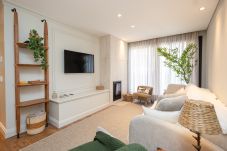 Apartamento em Gramado - NOVO! Apto alto Padrão 2 suítes a 600m da Rua Coberta