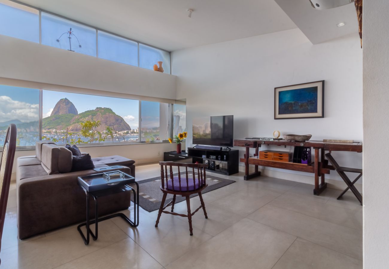 Apartamento em Rio de Janeiro - Vista Fascinante do Pão de Açúcar - PB1201