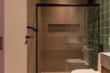 Apartamento em Rio de Janeiro - 2 minutos da praia de Copacabana | PF113