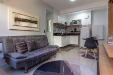 Apartamento em Rio de Janeiro - 5 minutos da praia de Copacabana | NSC304b