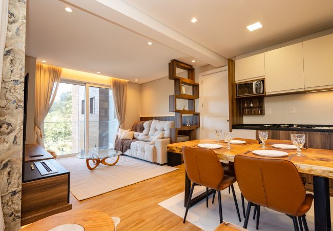Apartamento em Gramado - ¡NOVO! Wine & Cinema! 1D dos sonhos, a 1,2km da R Coberta