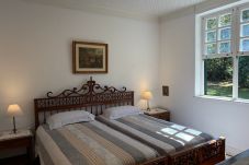 Casa de Campo em Campos do Jordão - Casarão Histórico com Lareira em Campos do Jordão
