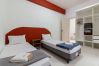Apartamento em Rio de Janeiro - 5 min da Praia de Copacabana | SF404
