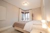 Apartamento em Gramado - NOVO! Ap 2Q com suite a 300m da R Coberta!
