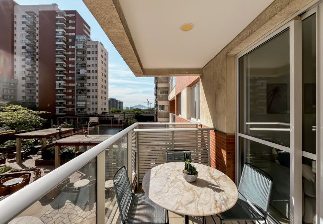 Apartamento em Rio de Janeiro - Apto 2Q Varanda c/ Vista - Barra Olímpica | JW307
