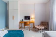 Apartamento em Rio de Janeiro - Apto Moderno no Coração de Copacabana - SC429