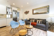 Apartment in Madrid - Modern Madrid Downtown Puerta Del Sol M...