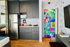 Studio in São Paulo - Baixo Augusta queen bed, pool, gym and garage