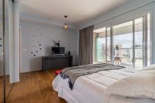 Studio in São Paulo - Baixo Augusta queen bed, pool, gym and garage