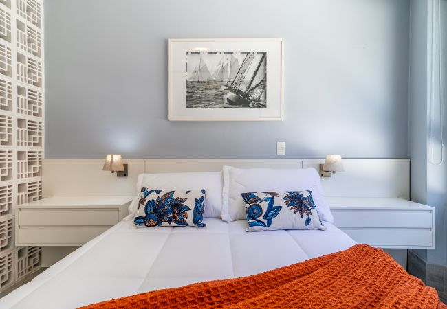 Studio in São Paulo - AV203 - Beautiful Studio in Avanhandava Street