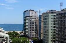 Apartment in Rio de Janeiro - A 450 metros de la playa de Leme | PI903