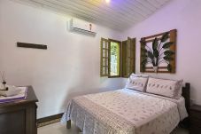 House in Ilhabela - Ilhabela: refúgio na natureza c/ vista espetacular