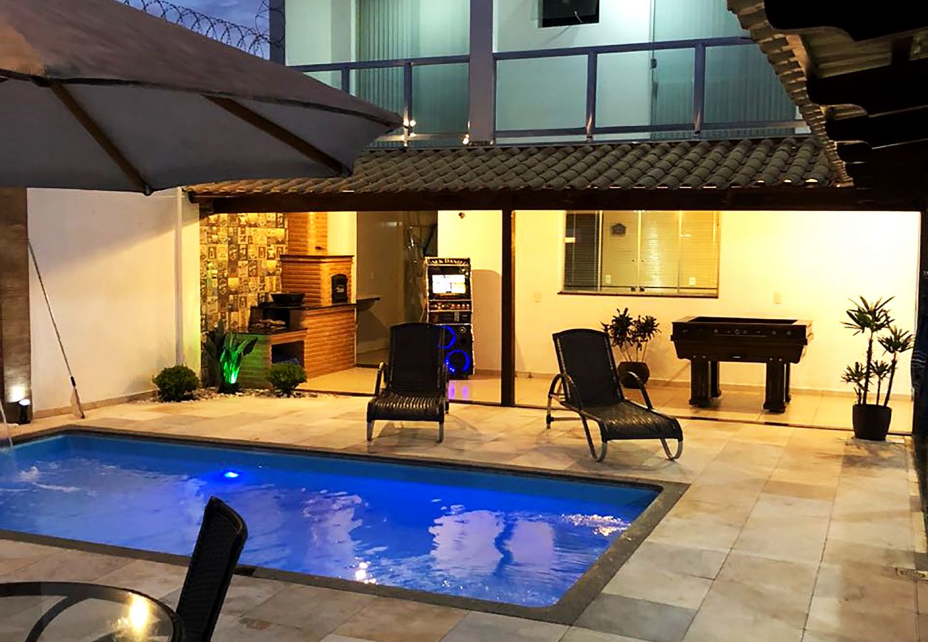 House in Divinópolis - Linda casa de alto padrão com Wi-Fi e lazer em MG