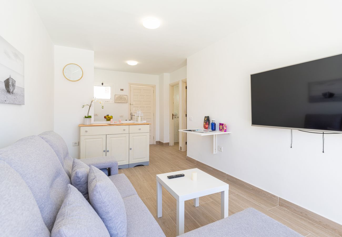 Apartment in Antigua - Fuerteventura - Modern Apartment with pool in El Castillo - Home For Guest