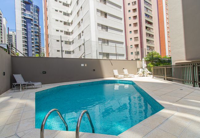 Apartment in São Paulo - Brooklin Apt with Balcony & Pool | Up to 4 Guests