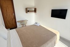 Rent by room in Angra dos Reis -  Suíte com vista Para o Mar - Mirante do Marinas