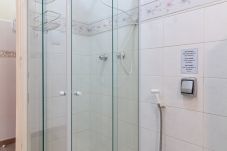 Apartment in Rio de Janeiro - 5 minutes from Copacabana beach | STC905