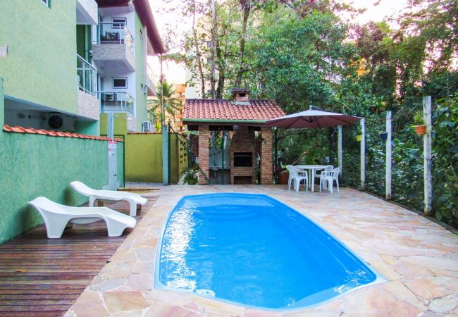 Apartment in Ubatuba - Apto c churrasq privativa na Praia de Tabatinga/SP