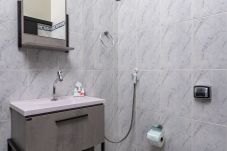 Apartment in Rio de Janeiro - 6 minutes from Ipanema beach and close to the underground | J804