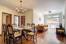 Apartment in São Vicente - Apartamento Amarelo by Atlantic Holiday