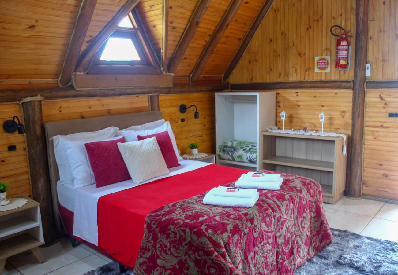 Chalet in Bom Retiro - Chalé com Wi-Fi e muito lazer em Bom Retiro/SC