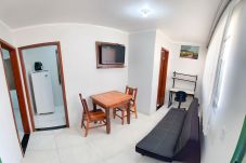 Apartment in Campo Grande - Ótimo apto c WiFi - Monte Castelo, Campo Grande/MS