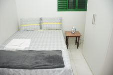 Apartment in Campo Grande - Apto com Wi-Fi em Monte Castelo - Campo Grande/MS