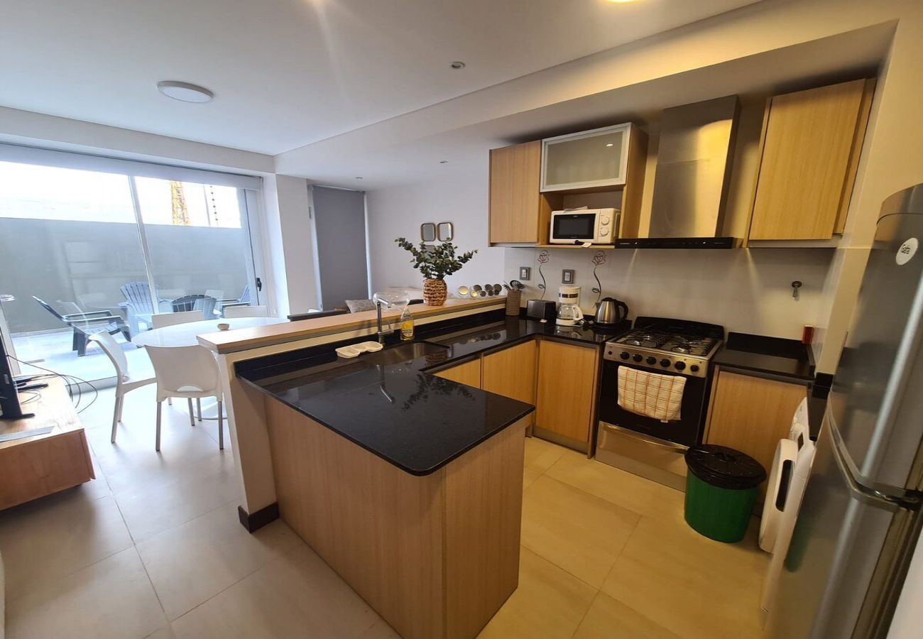 Apartment in Mendoza -  Moderno departamento con cochera y seguridad! 4p