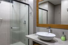 Apartment in Rio de Janeiro - 5 minutes from Leblon Beach | AP302