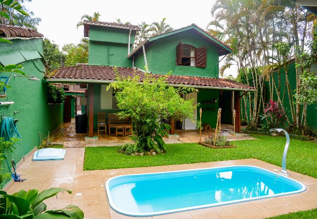 House in São Sebastião - Casa Completa c/Piscina e 500m da Praia -3 Quartos