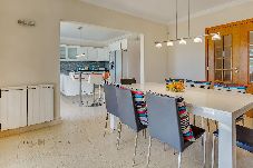 Villa in Quarteira - Luxurious 5 bedroom Villa in Quarteira-Greice Homes 