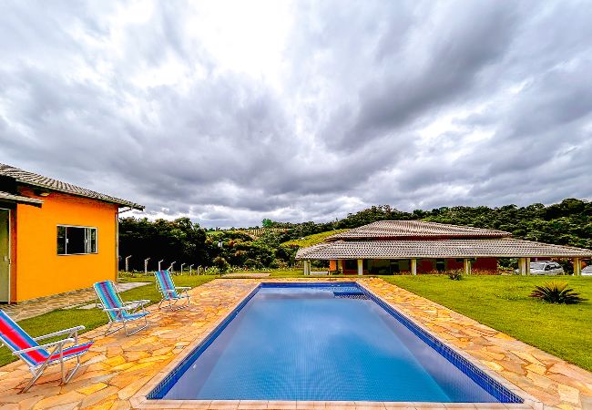 House in Socorro - Ótima chácara c Wi-Fi e churrasq em Socorro/SP