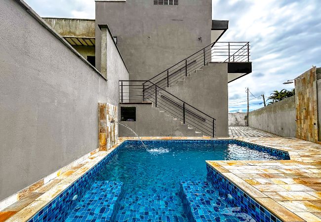 Apartment in Bertioga - Ótimo flat a beira mar na Praia de Guaratuba/SP