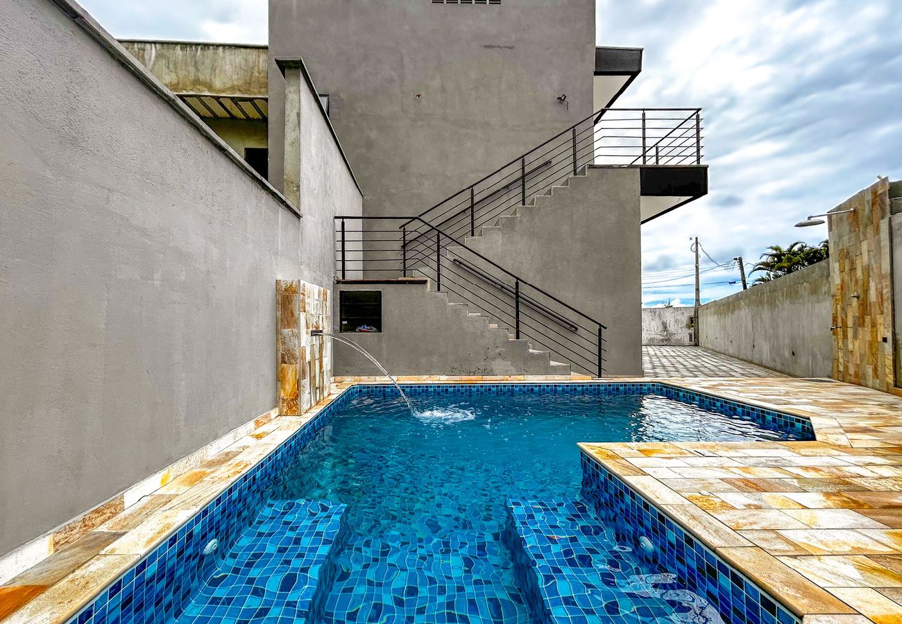 Apartment in Bertioga - Ótimo flat a beira mar na Praia de Guaratuba/SP