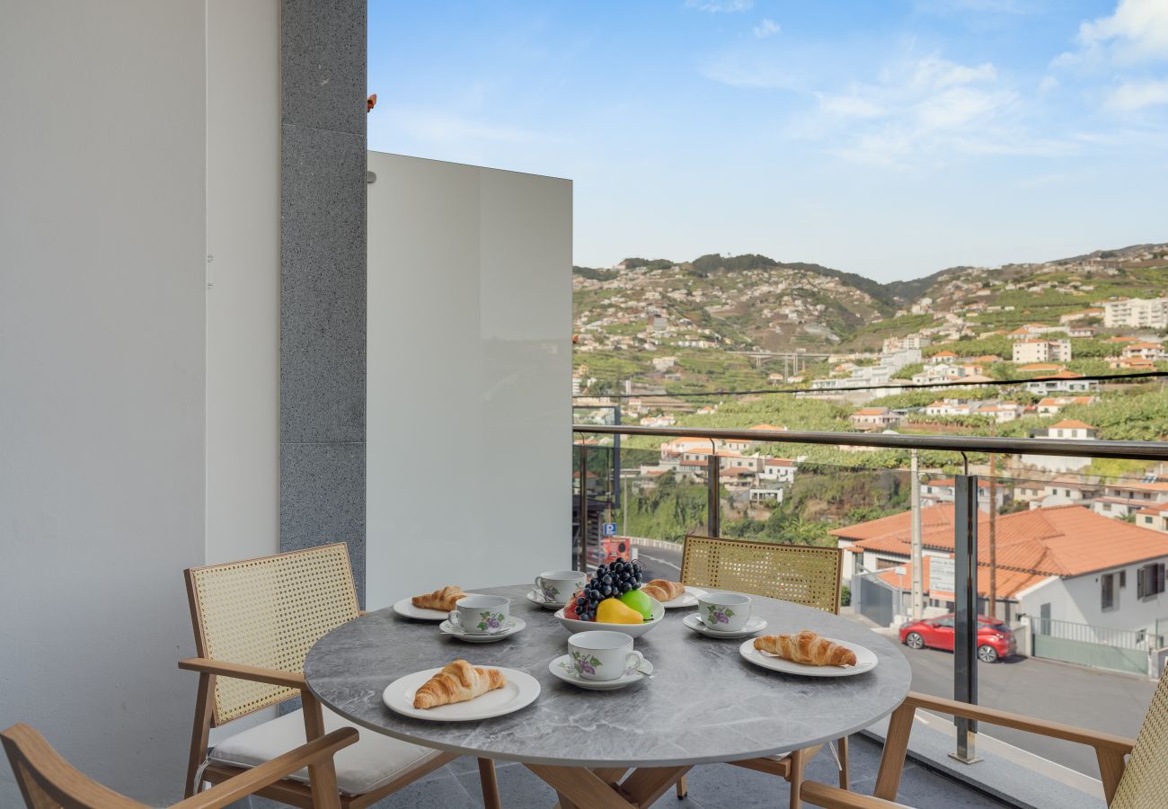 Apartment in Câmara de Lobos - Torre Palace I by Atlantic Holiday
