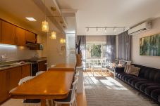 Apartment in Gramado - Duplex 5D (3suites +2banho soc) a 800m a R Coberta