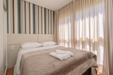 Apartment in Gramado - Espaçoso Apto Alto Padrão 2 suítes junto ao centro