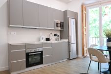 Studio in Madrid - Central and Bright Duplex Studio in Madrid 